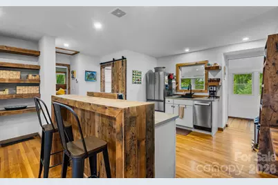 200 Aurora Drive, Asheville, NC 28805 - Photo 14