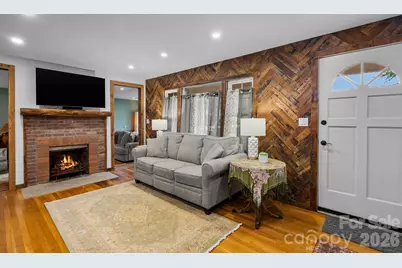 200 Aurora Drive, Asheville, NC 28805 - Photo 6