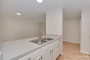 702 Selma Burke Ln, Matthews, NC 28105 - Photo 12