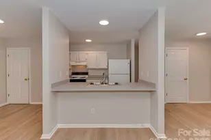 702 Selma Burke Ln, Matthews, NC 28105 - Photo 8