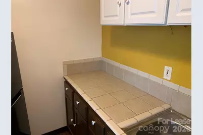 544 N Center Street #D, Statesville, NC 28677 - Photo 4