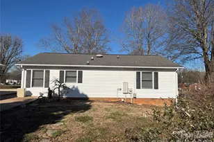 1609 Musselwhite Rd, Wingate, NC 28174 - Photo 10