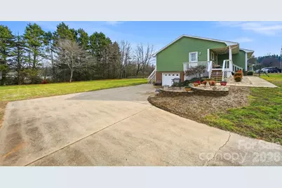 2735 Sides Avenue, Connelly Springs, NC 28612 - Photo 24