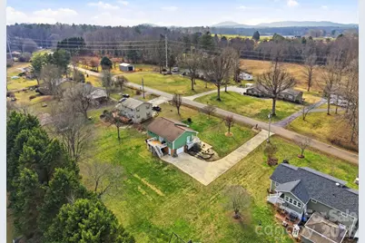 2735 Sides Avenue, Connelly Springs, NC 28612 - Photo 30