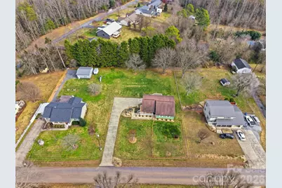 2735 Sides Avenue, Connelly Springs, NC 28612 - Photo 32
