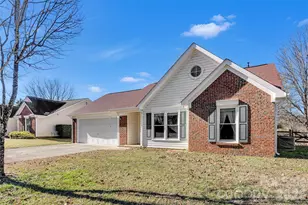 9607 Foggy Meadow Rd, Charlotte, NC 28269 - Photo 1