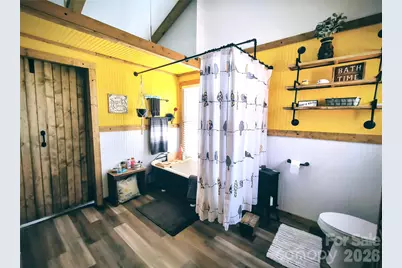 207 3rd Avenue NW, Conover, NC 28613 - Photo 22