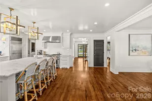 1935 Queens Rd W, Charlotte, NC 28207 - Photo 20