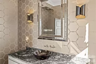 1935 Queens Rd W, Charlotte, NC 28207 - Photo 28