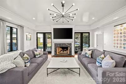 1935 Queens Road W, Charlotte, NC 28207 - Photo 24