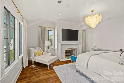 1935 Queens Road W, Charlotte, NC 28207 - Photo 30