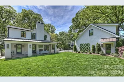 1935 Queens Road W, Charlotte, NC 28207 - Photo 2