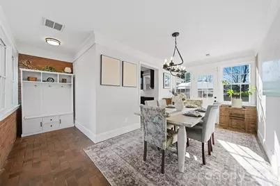 1002 S Brady Avenue, Newton, NC 28658 - Photo 10