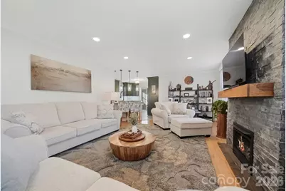 1002 S Brady Avenue, Newton, NC 28658 - Photo 14