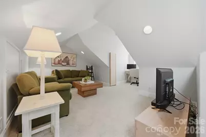 1002 S Brady Avenue, Newton, NC 28658 - Photo 24