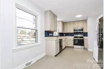 1520/1522 Woodhill Lane, Charlotte, NC 28205 - Photo 8