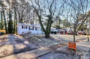 1520/1522 Woodhill Ln, Charlotte, NC 28205 - Photo 2