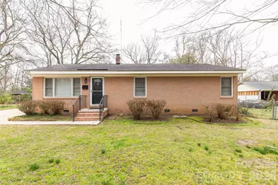 401 N Woodland Drive, Lancaster, SC 29720 - Photo 2