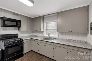 401 N Woodland Dr, Lancaster, SC 29720 - Photo 6