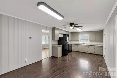 401 N Woodland Drive, Lancaster, SC 29720 - Photo 10