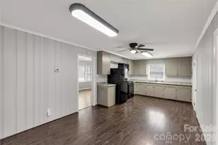 401 N Woodland Dr, Lancaster, SC 29720 - Photo 10