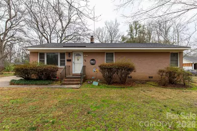 401 N Woodland Drive, Lancaster, SC 29720 - Photo 1