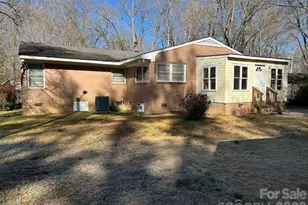 401 N Woodland Dr, Lancaster, SC 29720 - Photo 6