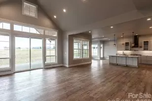 5743 Lake Pointe Dr, Granite Falls, NC 28630 - Photo 8