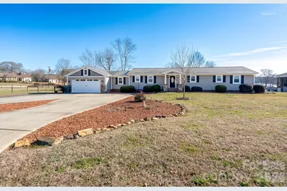 523 Harbor Road, Norwood, NC 28128 - Photo 2