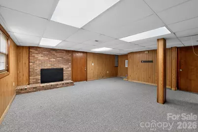 212 N Pine Lake Drive, Spartanburg, SC 29301 - Photo 30