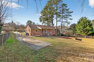 212 N Pine Lake Dr, Spartanburg, SC 29301 - Photo 34