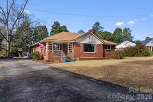 511 Marlboro St NE, Aiken, SC 29801 - Photo 2