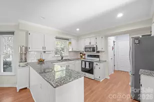 14604 Hanloch Ct, Charlotte, NC 28262 - Photo 16