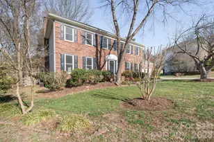 14604 Hanloch Ct, Charlotte, NC 28262 - Photo 2