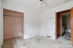 2630 Bluebird Ln, Lenoir, NC 28645 - Photo 26