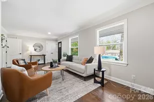 3900 Foxford Pl, Charlotte, NC 28215 - Photo 6