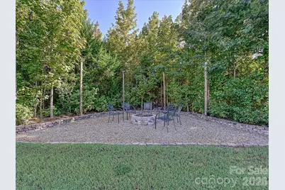 10440 Paper Birch Drive, Charlotte, NC 28215 - Photo 36