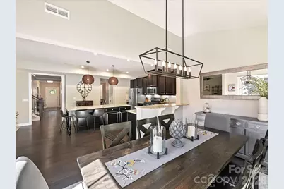 10440 Paper Birch Drive, Charlotte, NC 28215 - Photo 10