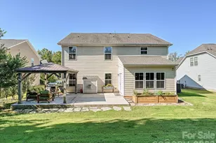 10440 Paper Birch Dr, Charlotte, NC 28215 - Photo 38