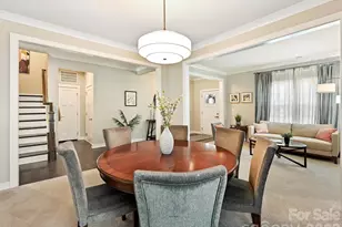 10440 Paper Birch Dr, Charlotte, NC 28215 - Photo 6