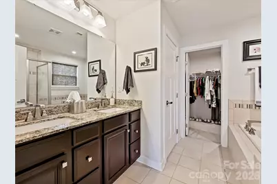 10440 Paper Birch Drive, Charlotte, NC 28215 - Photo 26