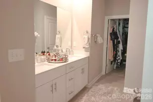 7120 American Elm Rd, Charlotte, NC 28215 - Photo 10