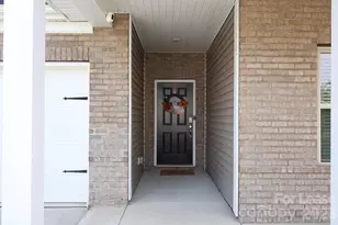 7120 American Elm Rd, Charlotte, NC 28215 - Photo 14