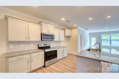 124 Sugg Trail, Weaverville, NC 28787 - Photo 8