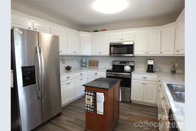 5114 Sedgefield Drive, Lancaster, SC 29720 - Photo 2