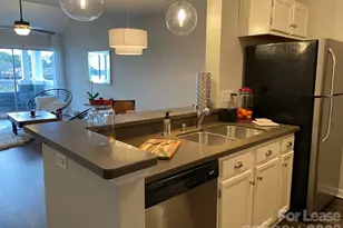 18711 Vineyard Point Ln, Cornelius, NC 28031 - Photo 8