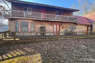 219 Rockinghorse Trl, Burnsville, NC 28714 - Photo 2