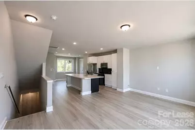 3928 Winterfield Place, Charlotte, NC 28205 - Photo 4