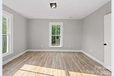 613 S Mulberry Street, Statesville, NC 28677 - Photo 32