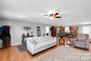 1348 Bryson Creek Dr, McConnells, SC 29726 - Photo 6